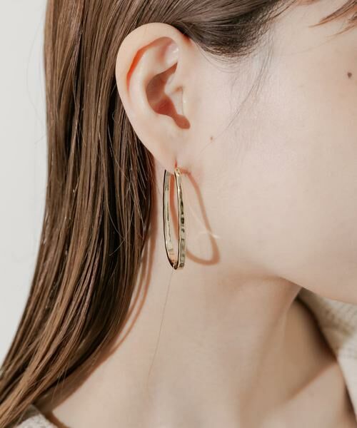 SMELLY / スメリー ピアス・イヤリング | オーバルフープピアス | 詳細4