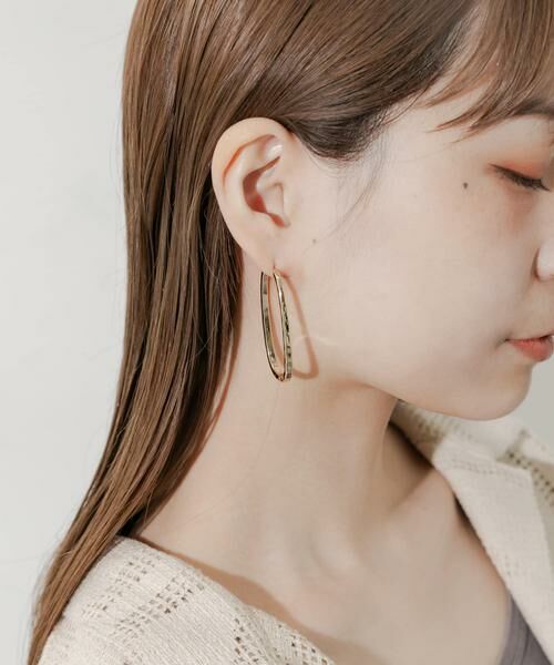 SMELLY / スメリー ピアス・イヤリング | オーバルフープピアス | 詳細5