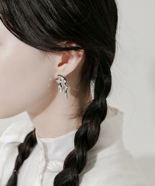 SMELLY / スメリー ピアス・イヤリング | ビジュースウィングピアス | 詳細2