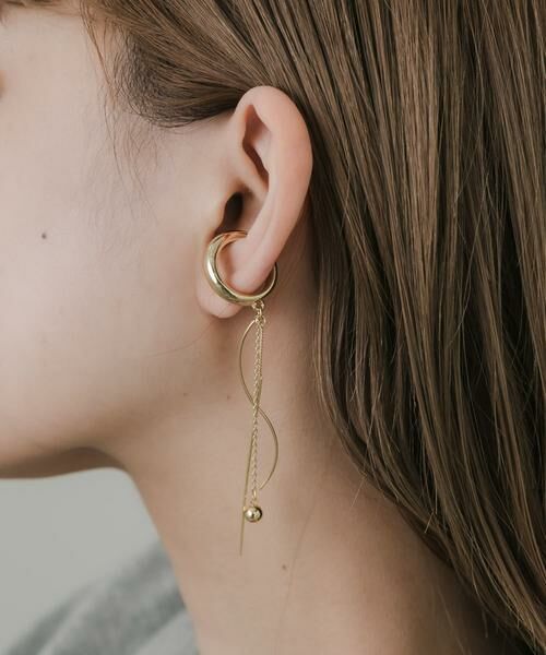 SMELLY / スメリー ピアス・イヤリング | チェーンドロップイヤカフ | 詳細1
