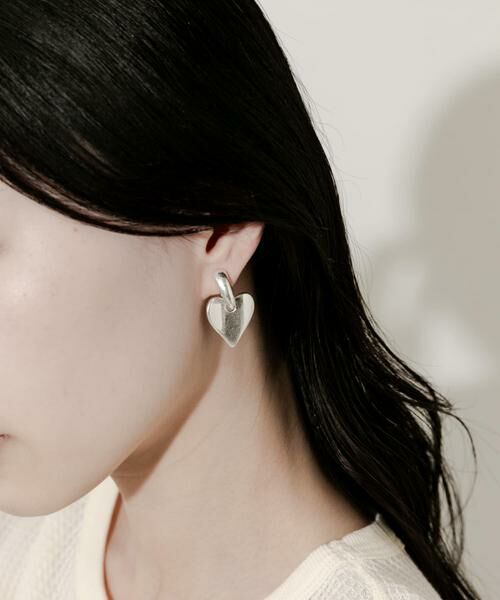 SMELLY / スメリー ピアス・イヤリング | ハートマットイヤリング | 詳細2