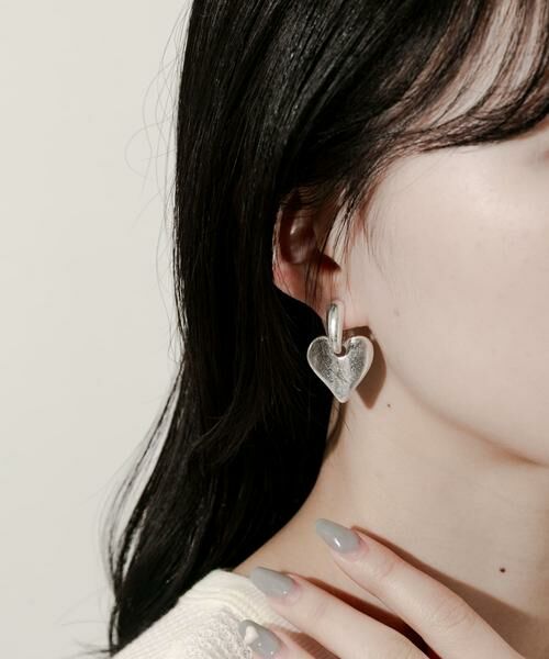 SMELLY / スメリー ピアス・イヤリング | ハートマットイヤリング | 詳細4