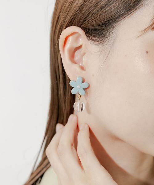 SMELLY / スメリー ピアス・イヤリング | カラーフラワーアシメイヤリング | 詳細3