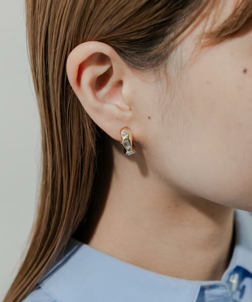 SMELLY / スメリー ピアス・イヤリング | ビジューニュアンスメタルフープイヤリング | 詳細2