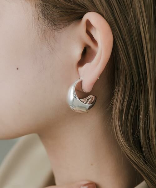 SMELLY / スメリー ピアス・イヤリング | メタルドロップフープイヤリング | 詳細3