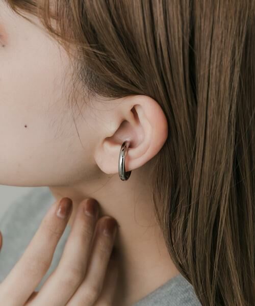 SMELLY / スメリー ピアス・イヤリング | ステンレスシンプルイヤカフ | 詳細2