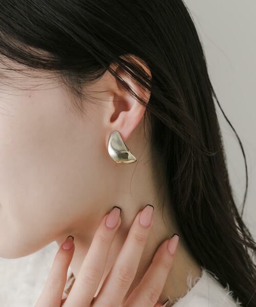 SMELLY / スメリー ピアス・イヤリング | メタルカーブイヤリング | 詳細1