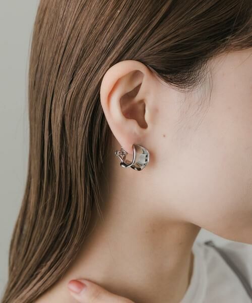 SMELLY / スメリー ピアス・イヤリング | ニュアンスメタルワイドフープイヤリング | 詳細3
