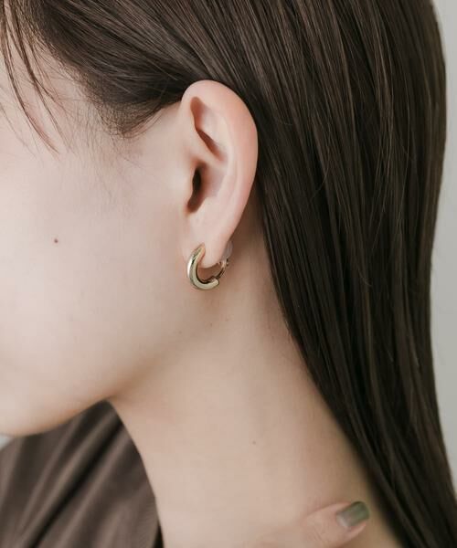 SMELLY / スメリー ピアス・イヤリング | メタルシンプルカーブイヤリング | 詳細3