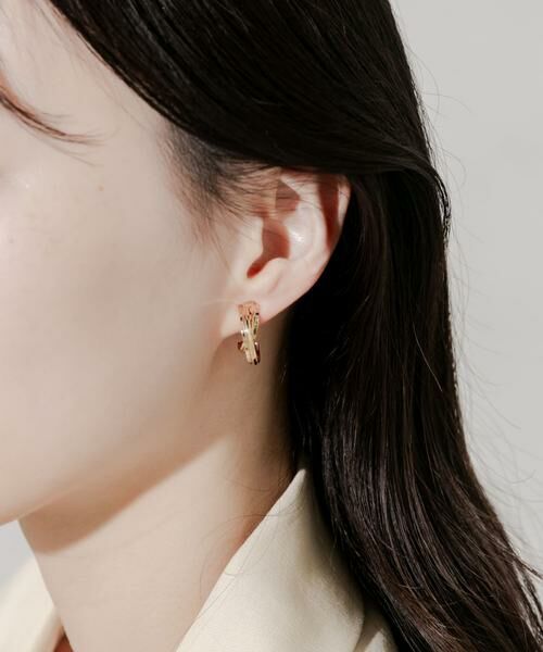 SMELLY / スメリー ピアス・イヤリング | メタルクロスフープイヤリング | 詳細1