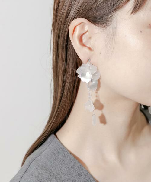 SMELLY / スメリー ピアス・イヤリング | フラワーペタルモチーフイヤリング | 詳細3