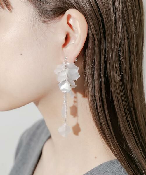 SMELLY / スメリー ピアス・イヤリング | フラワーペタルモチーフイヤリング | 詳細4