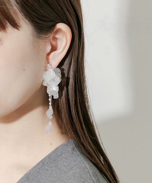 SMELLY / スメリー ピアス・イヤリング | フラワーペタルモチーフイヤリング | 詳細5