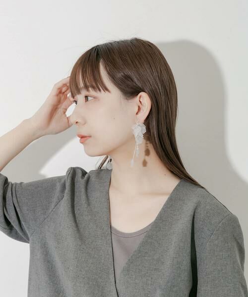 SMELLY / スメリー ピアス・イヤリング | フラワーペタルモチーフイヤリング | 詳細7