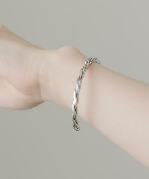 SMELLY / スメリー ブレスレット・バングル | ツイストバングル | 詳細2