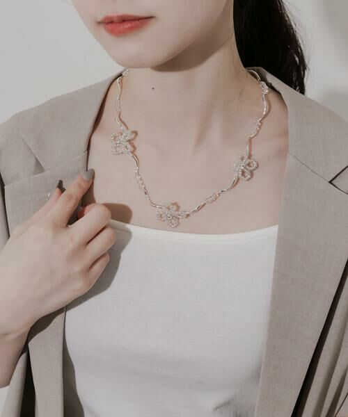 SMELLY / スメリー ネックレス・ペンダント・チョーカー | ビーズフラワーモチーフチョーカーネックレス | 詳細1