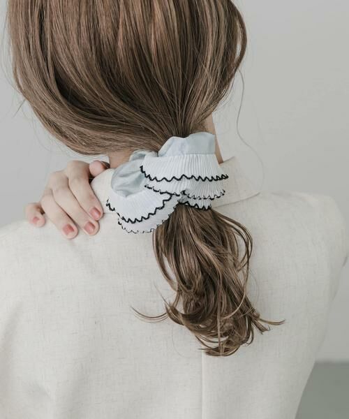 SMELLY / スメリー ヘアゴム・シュシュ | フリルボリュームシュシュ | 詳細2