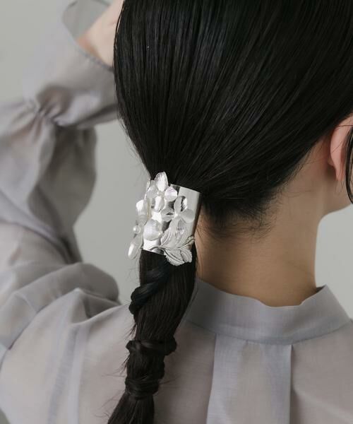 SMELLY / スメリー ヘアゴム・シュシュ | メタルフラワーヘアカフ | 詳細2