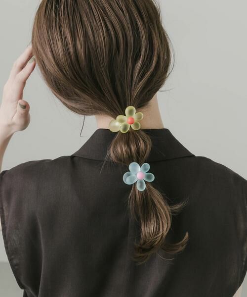 SMELLY / スメリー ヘアゴム・シュシュ | マットクリアフフラワーセットポニー | 詳細1