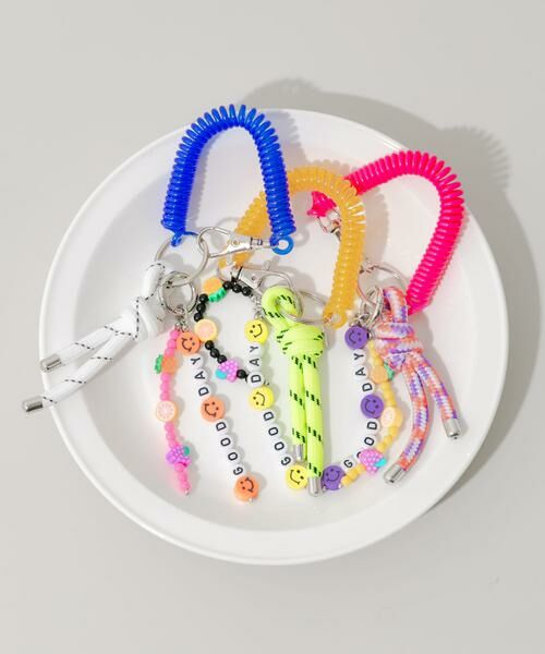 SMELLY / スメリー キーホルダー・ストラップ | カラフルコイルビーズキーチェーン | 詳細2