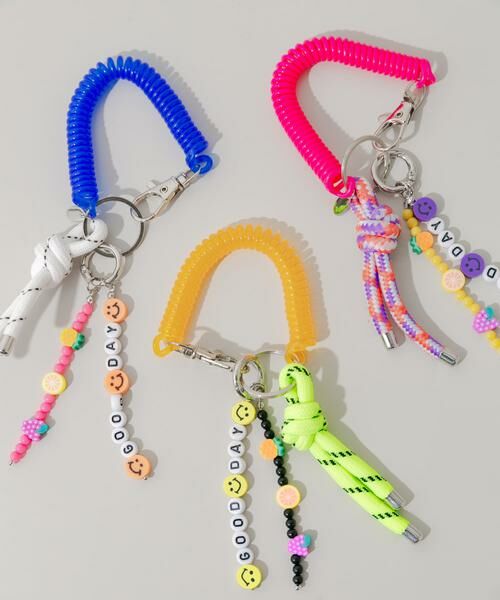 SMELLY / スメリー キーホルダー・ストラップ | カラフルコイルビーズキーチェーン | 詳細4