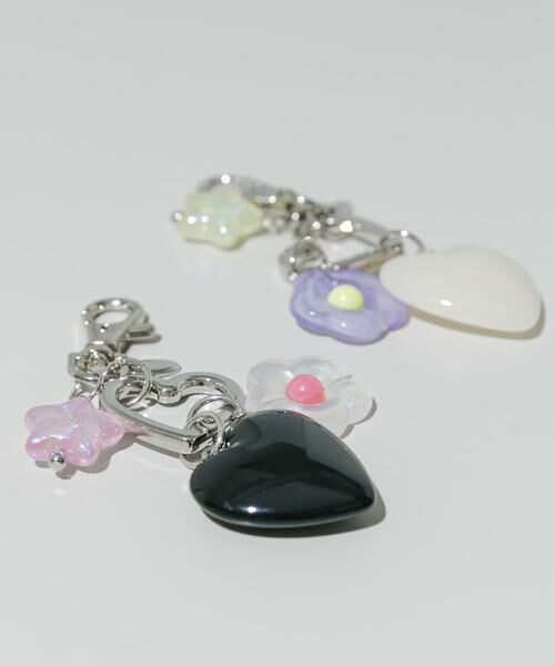 SMELLY / スメリー キーホルダー・ストラップ | ハートフラワーキーチェーン | 詳細5