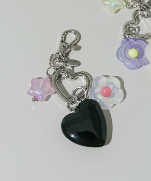 SMELLY / スメリー キーホルダー・ストラップ | ハートフラワーキーチェーン | 詳細10