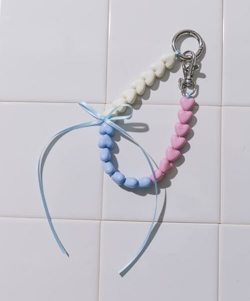 SMELLY / スメリー モバイルケース | カラフルミニハートリボンキーチェーン | 詳細3