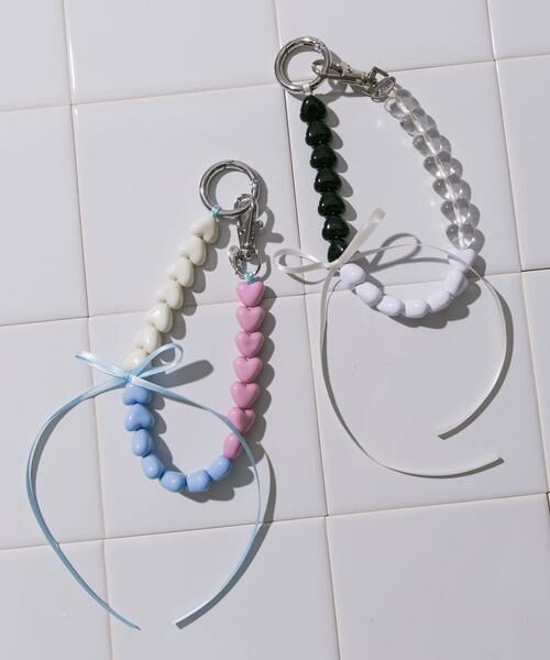 SMELLY / スメリー モバイルケース | カラフルミニハートリボンキーチェーン | 詳細18