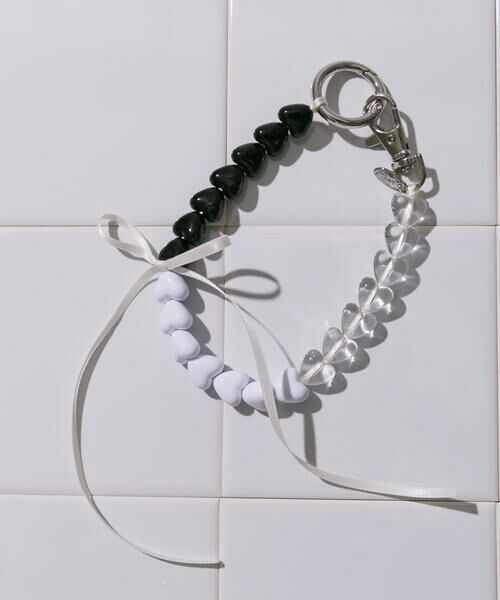 SMELLY / スメリー モバイルケース | カラフルミニハートリボンキーチェーン | 詳細10