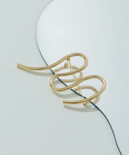 SMELLY / スメリー ブローチ・コサージュ | ニュアンスラインブローチ | 詳細1