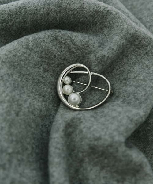 SMELLY / スメリー ブローチ・コサージュ | パールハートモチーフブローチ | 詳細2