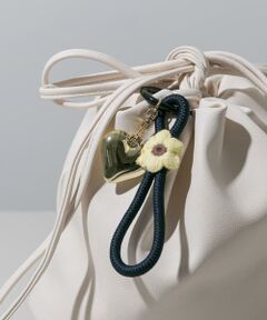 SMELLY / スメリー キーホルダー・ストラップ | ハートモチーフフラワーキーチェーン