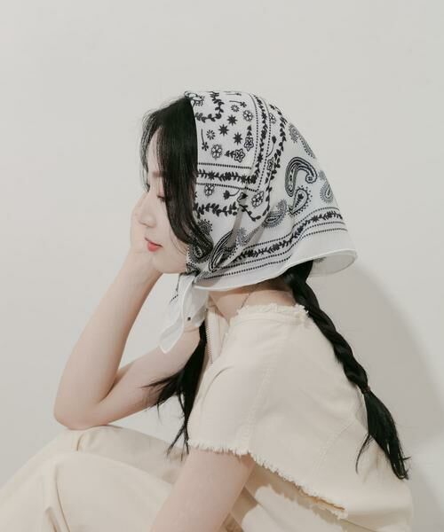 SMELLY / スメリー バンダナ・スカーフ | ペイズリープリントスカーフ | 詳細1