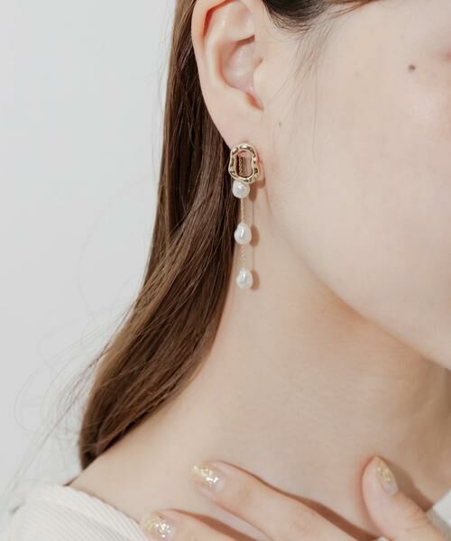 SMELLY / スメリー ピアス・イヤリング | トリプルパールチェーンピアス | 詳細3