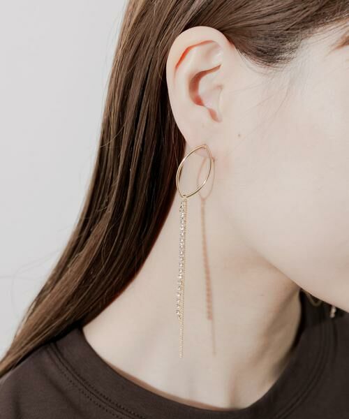 SMELLY / スメリー ピアス・イヤリング | ビジューロングチェーンピアス | 詳細1