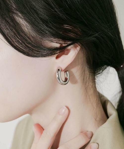 SMELLY / スメリー ピアス・イヤリング | ステンレスワイドフープピアス | 詳細2