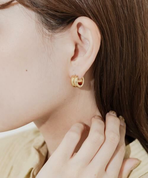 SMELLY / スメリー ピアス・イヤリング | ステンレスセンターラインフープピアス | 詳細4