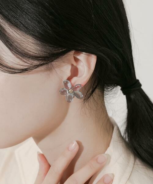 SMELLY / スメリー ピアス・イヤリング | カラークリアフラワーイヤリング | 詳細3