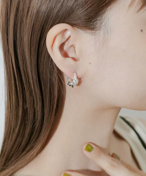 SMELLY / スメリー ピアス・イヤリング | ツイストフープイヤリング | 詳細1