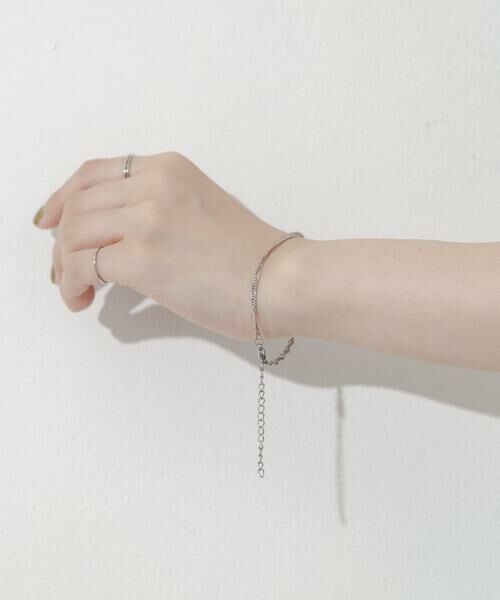 SMELLY / スメリー ブレスレット・バングル | ステンレスツイストチェーンブレスレット | 詳細1