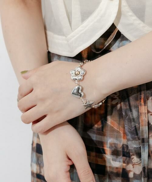 SMELLY / スメリー ブレスレット・バングル | モチーフチャームマンテルブレスレット | 詳細3