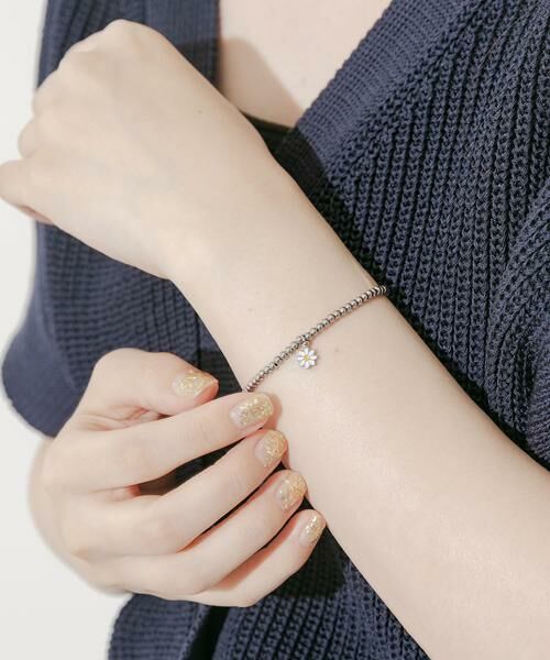 SMELLY / スメリー ブレスレット・バングル | ステンレスビーズフラワーチャームブレスレット | 詳細2