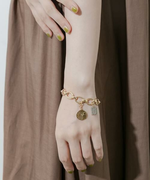 SMELLY / スメリー ブレスレット・バングル | コインモチーフマンテルブレスレット | 詳細1