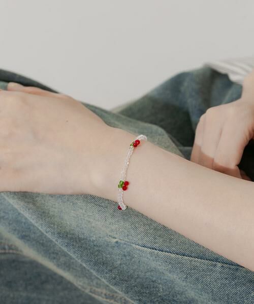 SMELLY / スメリー ブレスレット・バングル | チェリーモチーフクリアビーズブレスレット | 詳細2