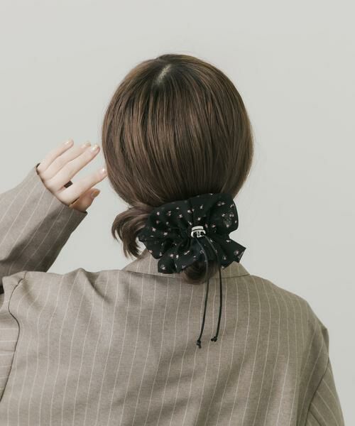 SMELLY / スメリー ヘアゴム・シュシュ | フラワープリントドローコードシュシュ | 詳細7