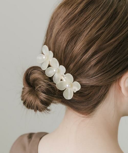 SMELLY / スメリー カチューシャ・カチューム・その他 | フラワーパールバレッタ | 詳細1