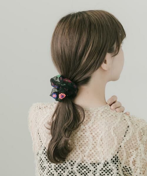 SMELLY / スメリー ヘアゴム・シュシュ | カラーフラワーシアーシュシュ | 詳細3