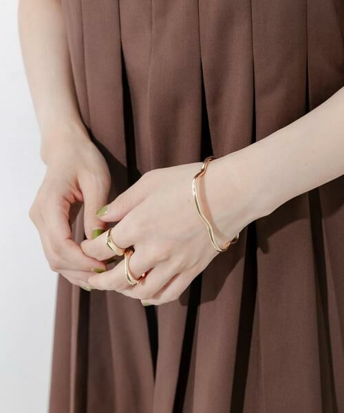 SMELLY / スメリー モバイルケース | スネークチェーンマルチショルダー | 詳細6