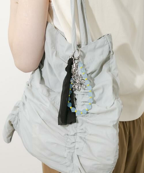 SMELLY / スメリー キーホルダー・ストラップ | カラービーズフラワーキーチェーン | 詳細1